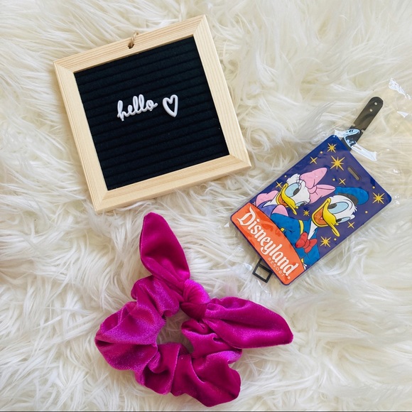 NWT Disney | Vintage Disneyland Luggage Tag - Picture 2 of 3